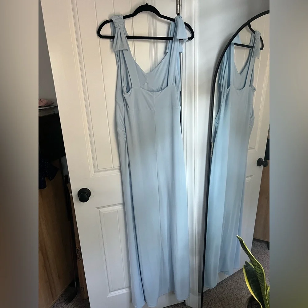 NWT Club L ‘Sheen’ Powder Blue Maternity Dress - Size US 10 - Picture 5 of 12